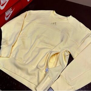 Adidas Men's Light Yellow Crewneck Sweater